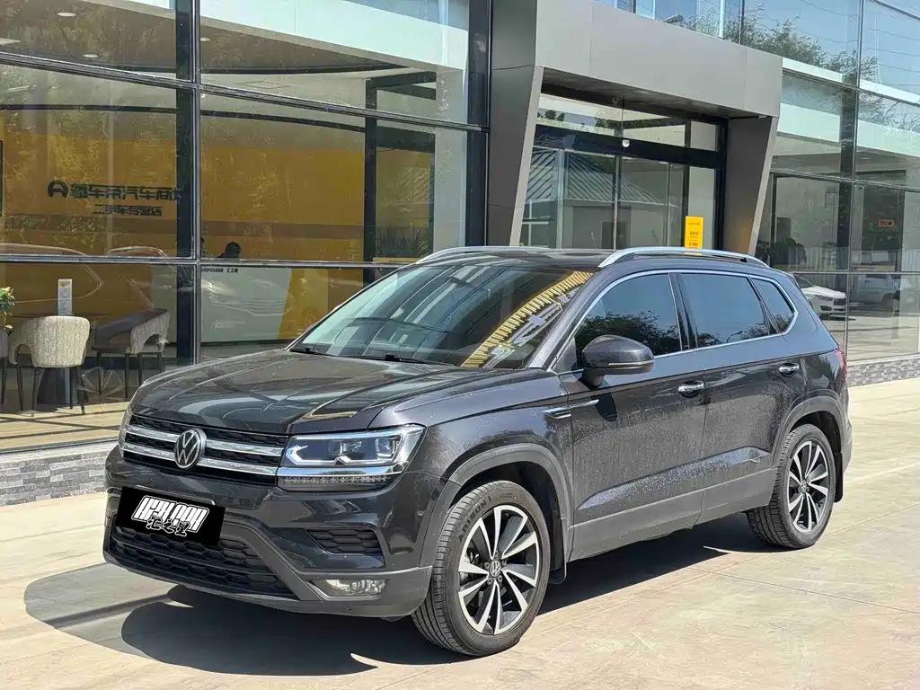 Volkswagen Tharu