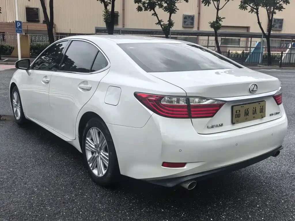 Lexus ES 2014 250 Comfort