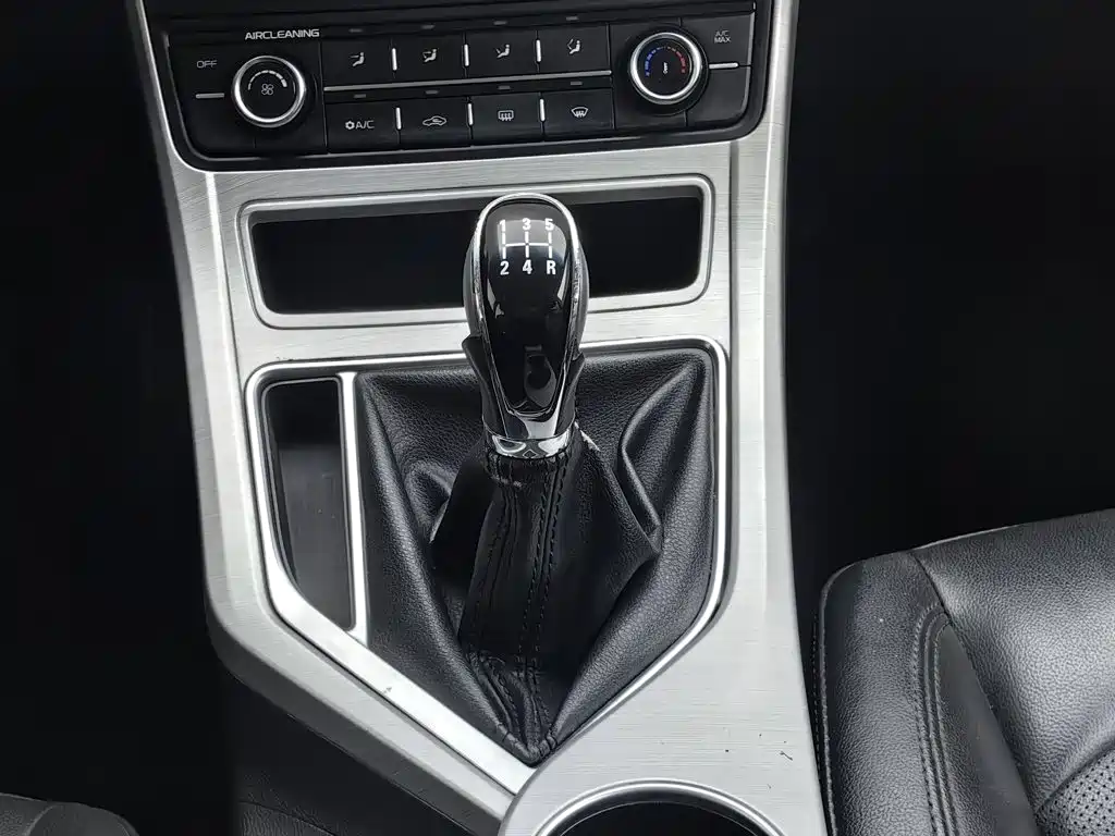Geely Vision — миниатюра 13