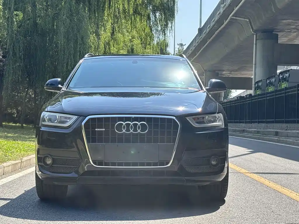Audi Q3 — миниатюра 2