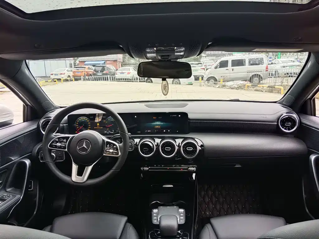 MERCEDES-BENZ A CLASS