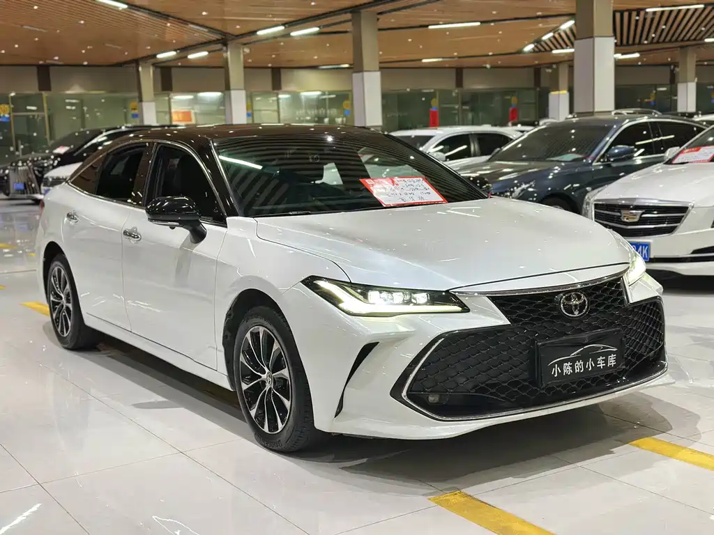 Toyota Avalon — миниатюра 3