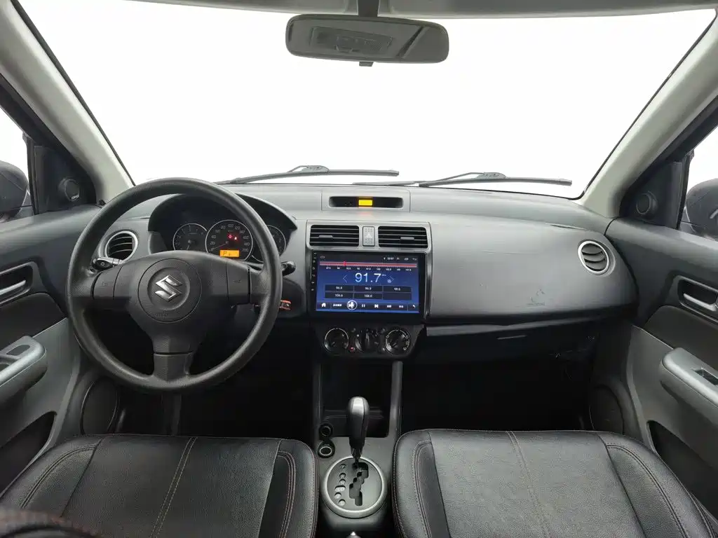 Suzuki Swift — миниатюра 5