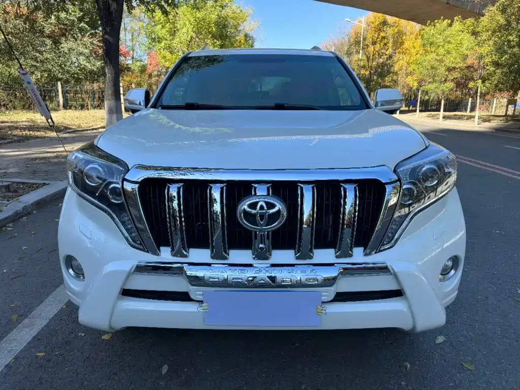 Toyota Prado (Import) — миниатюра 2