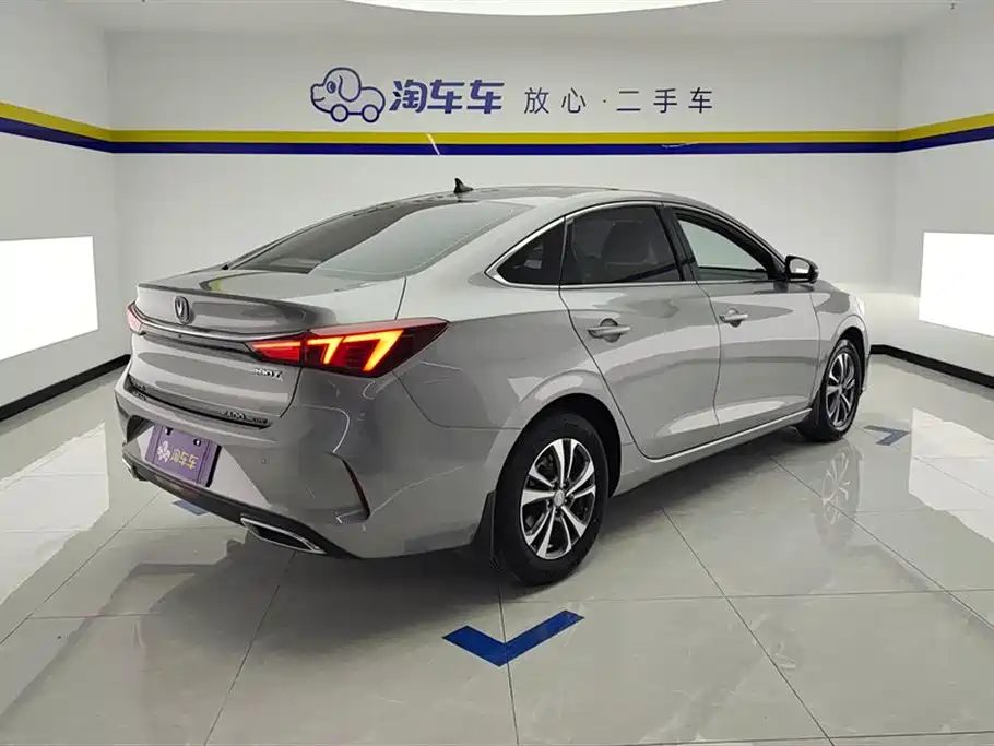 Changan Eado 2021 PLUS NE 1.4T GDI DCT Luxury