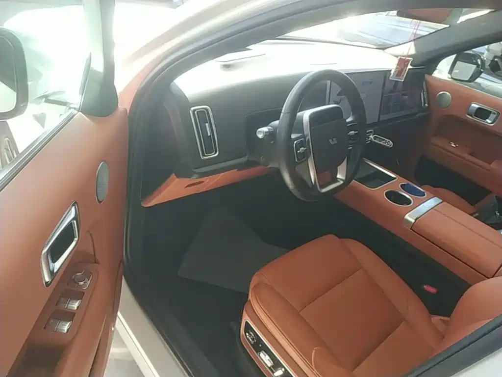 Li Auto Li L7 — миниатюра 16