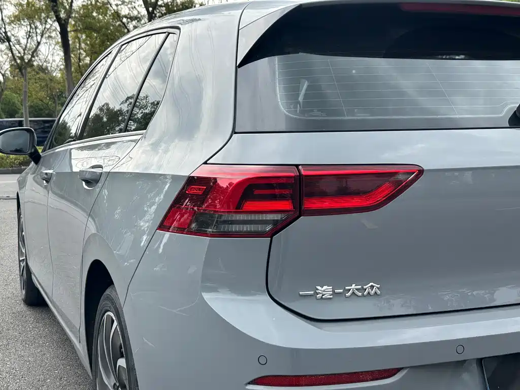 Volkswagen Golf — миниатюра 9