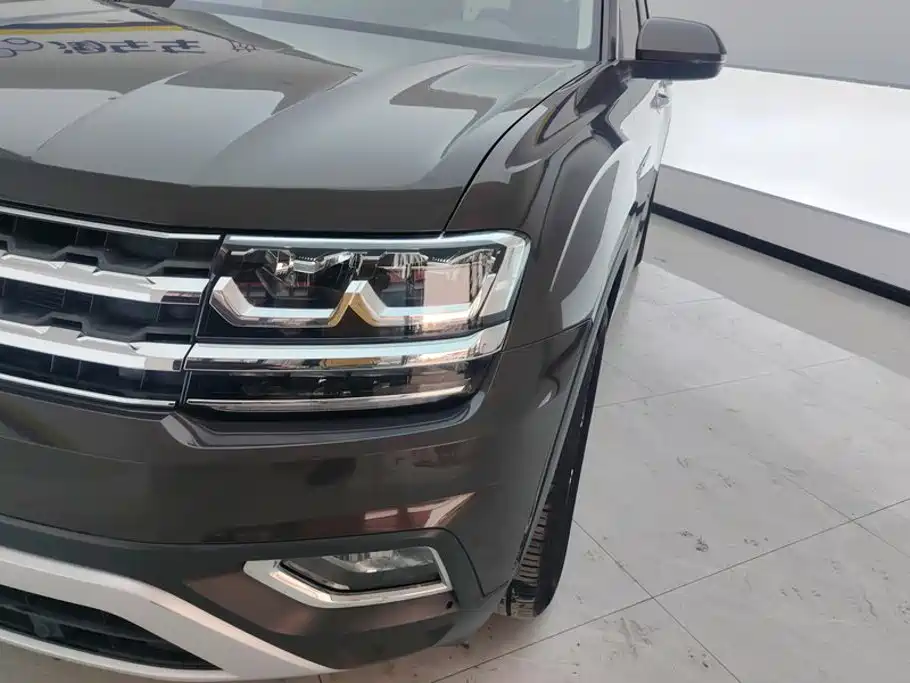 Volkswagen Teramont — миниатюра 5