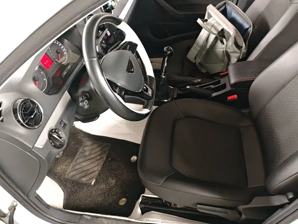 Jetta VA3 — миниатюра 20