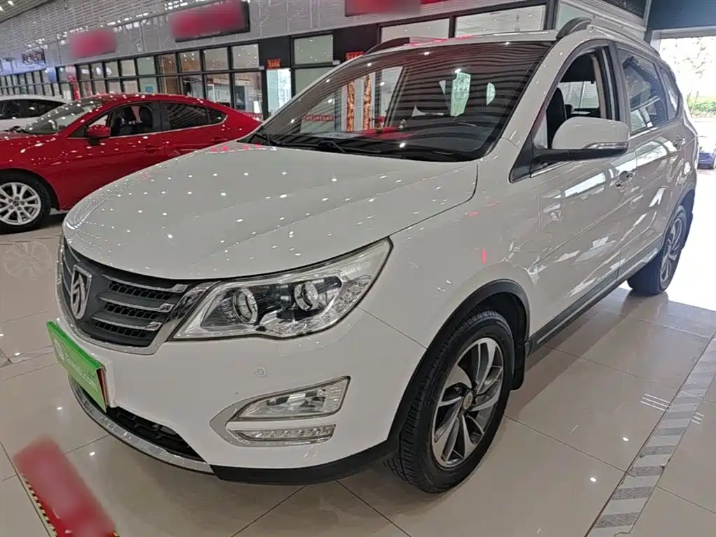 Baojun 560 2016