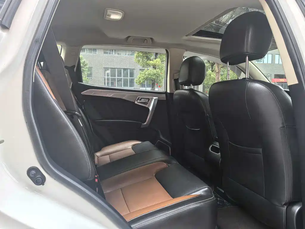 GEELY AUTOMOBILE VISION X6