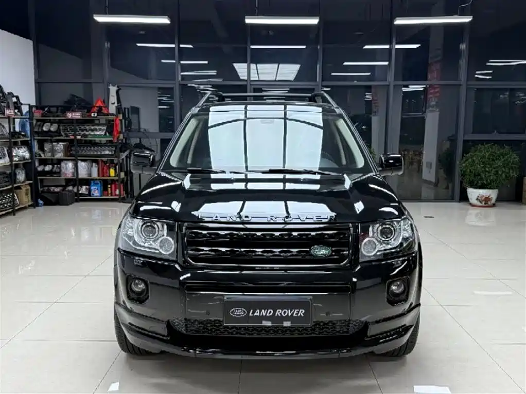 Land Rover 2 015 2.0T Si4 HSE Luxury