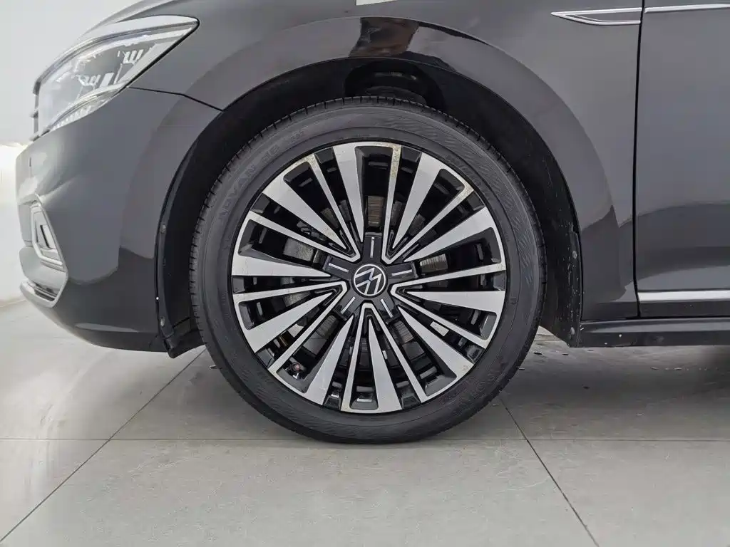 Volkswagen Passat — миниатюра 17