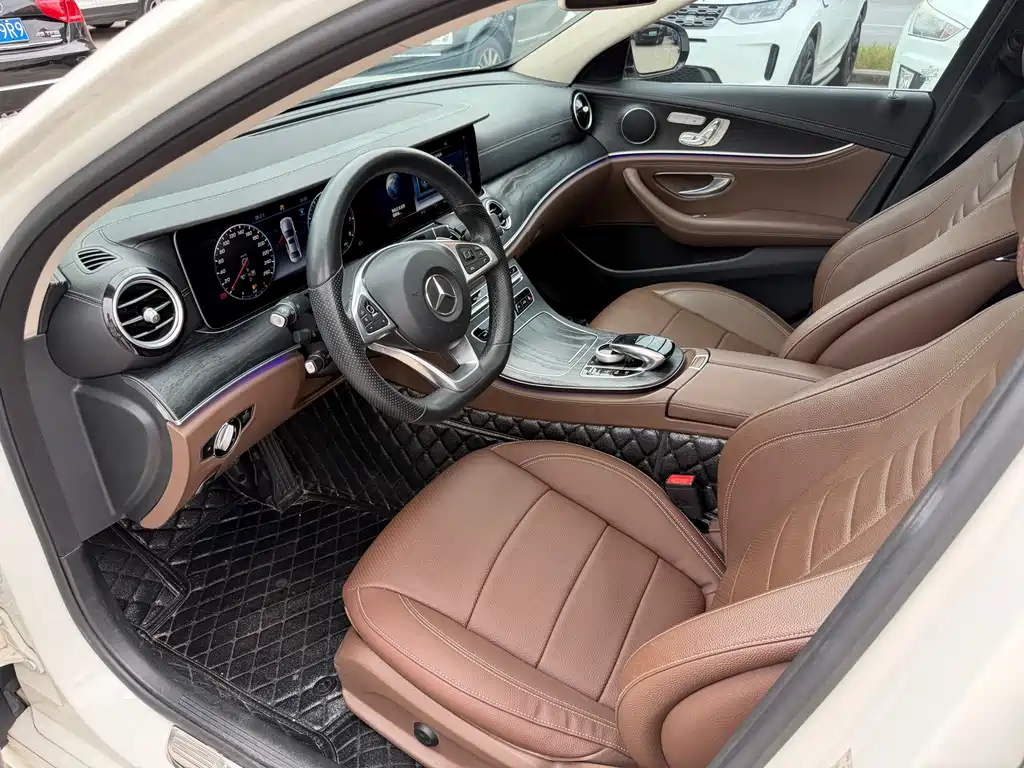 Mercedes-Benz E-Class E 2018 E 300 L Sport Fashion