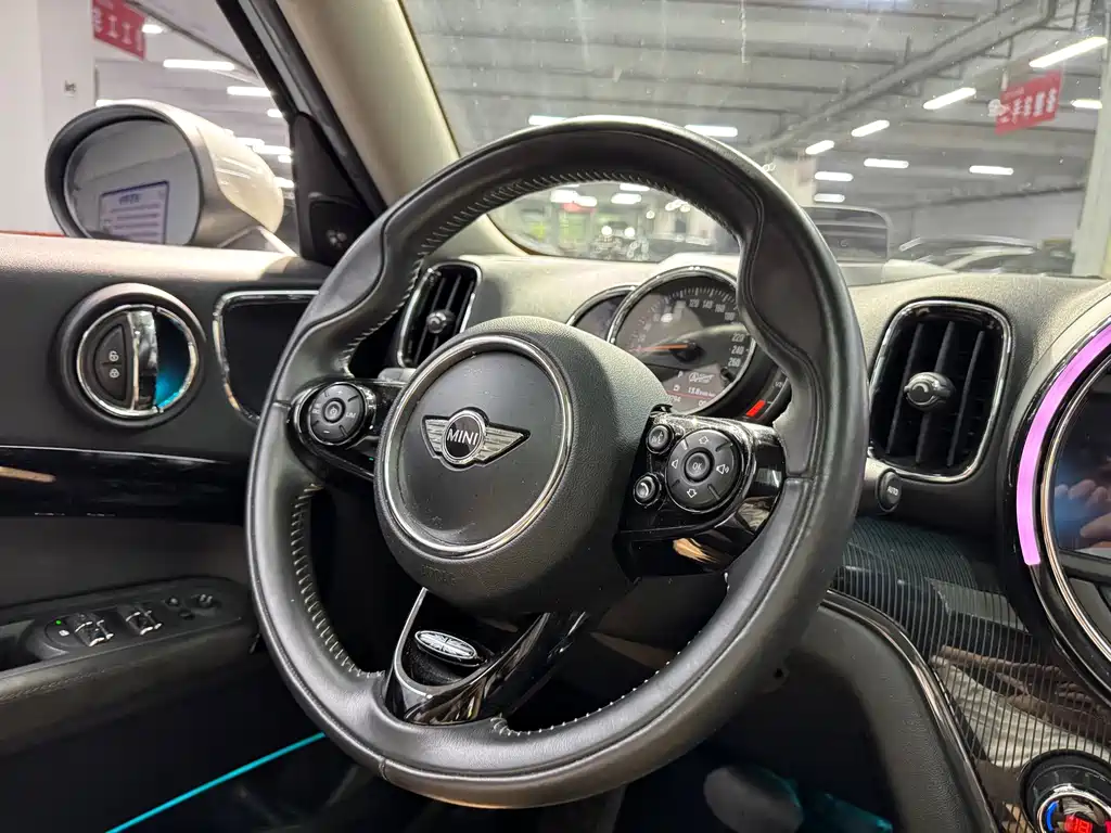 MINI Mini Countryman — миниатюра 8