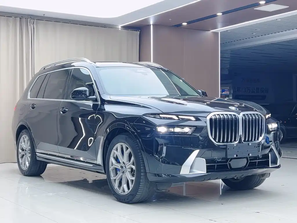 BMW X7 2023 xDrive40i Lead Luxury