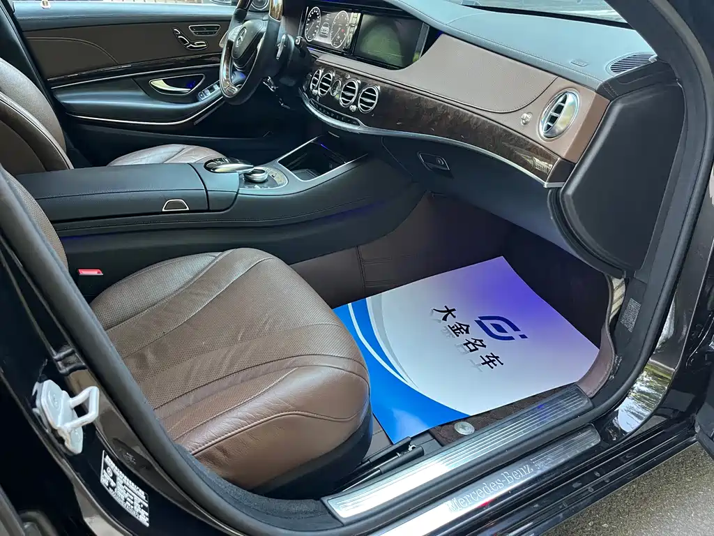 Mercedes-Benz S-Class — миниатюра 11