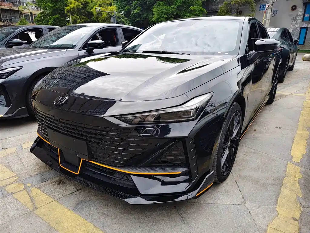 Changan UNI-V 2022