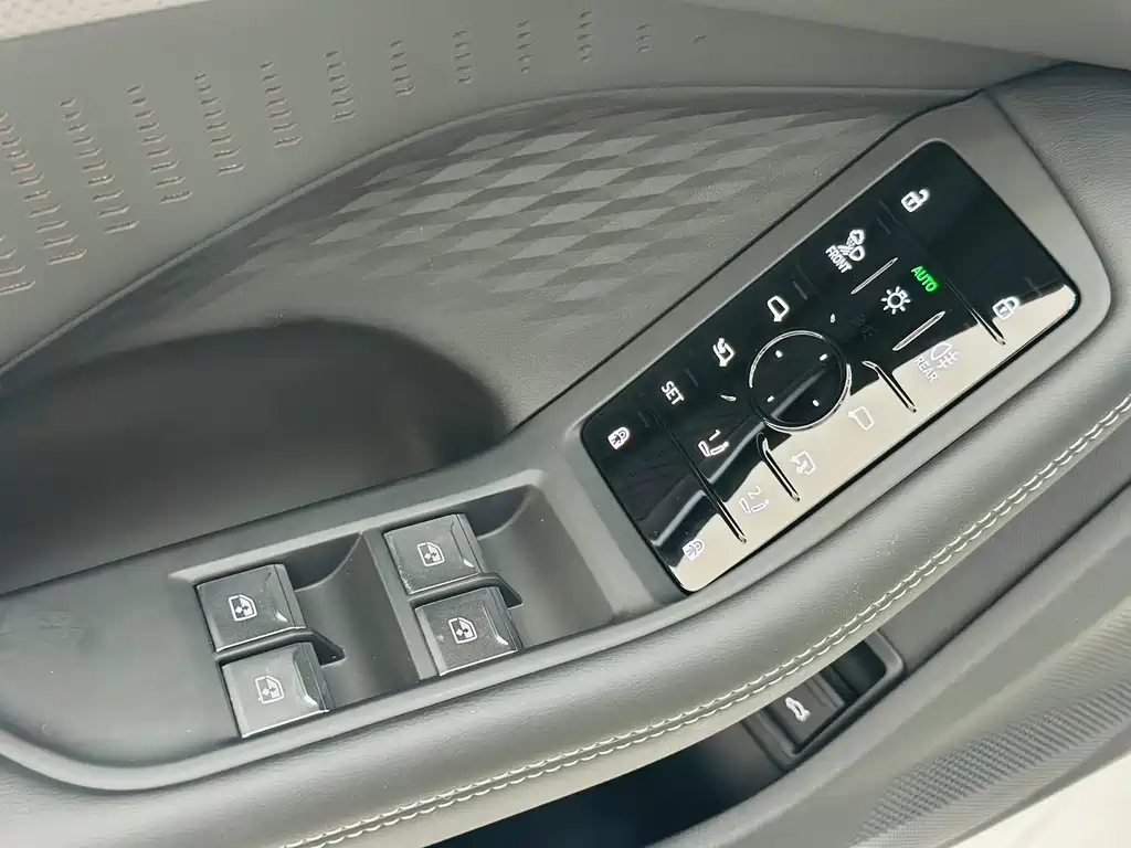 Audi A5L Sportback — миниатюра 13
