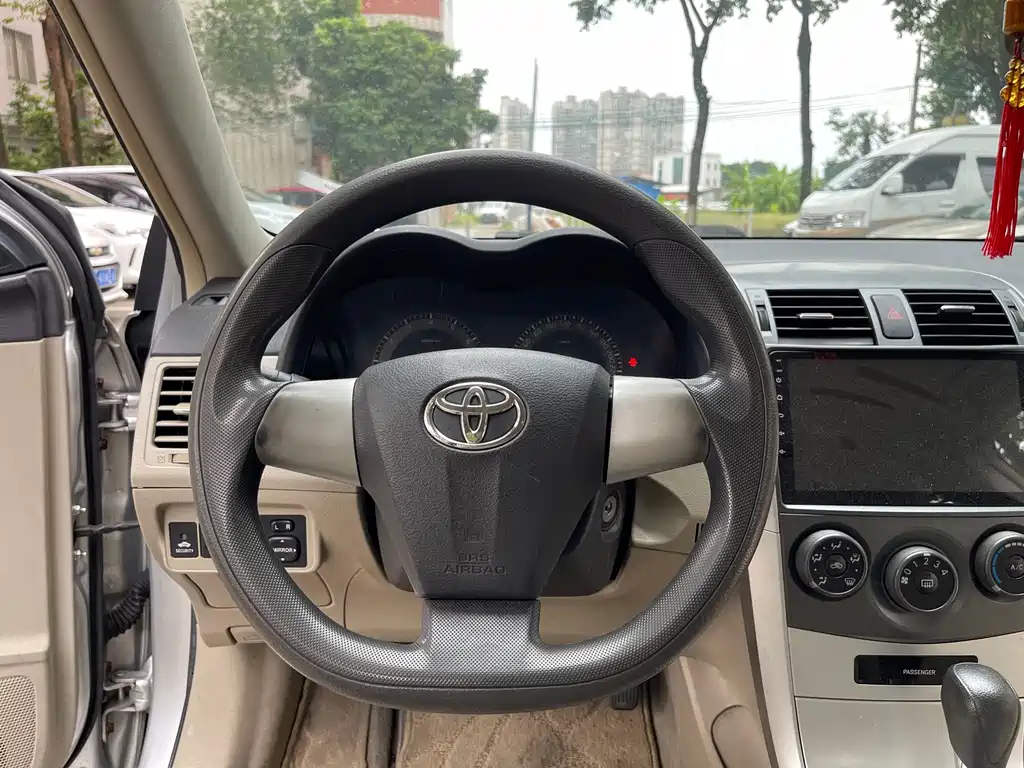 Toyota Corolla — миниатюра 9