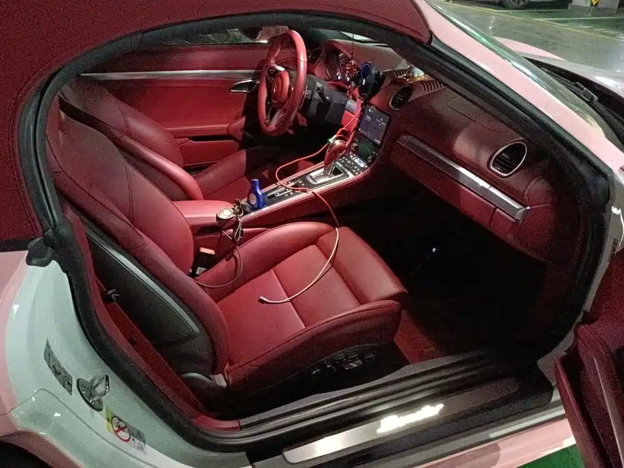 Porsche 718 2022 Boxster 2.0T