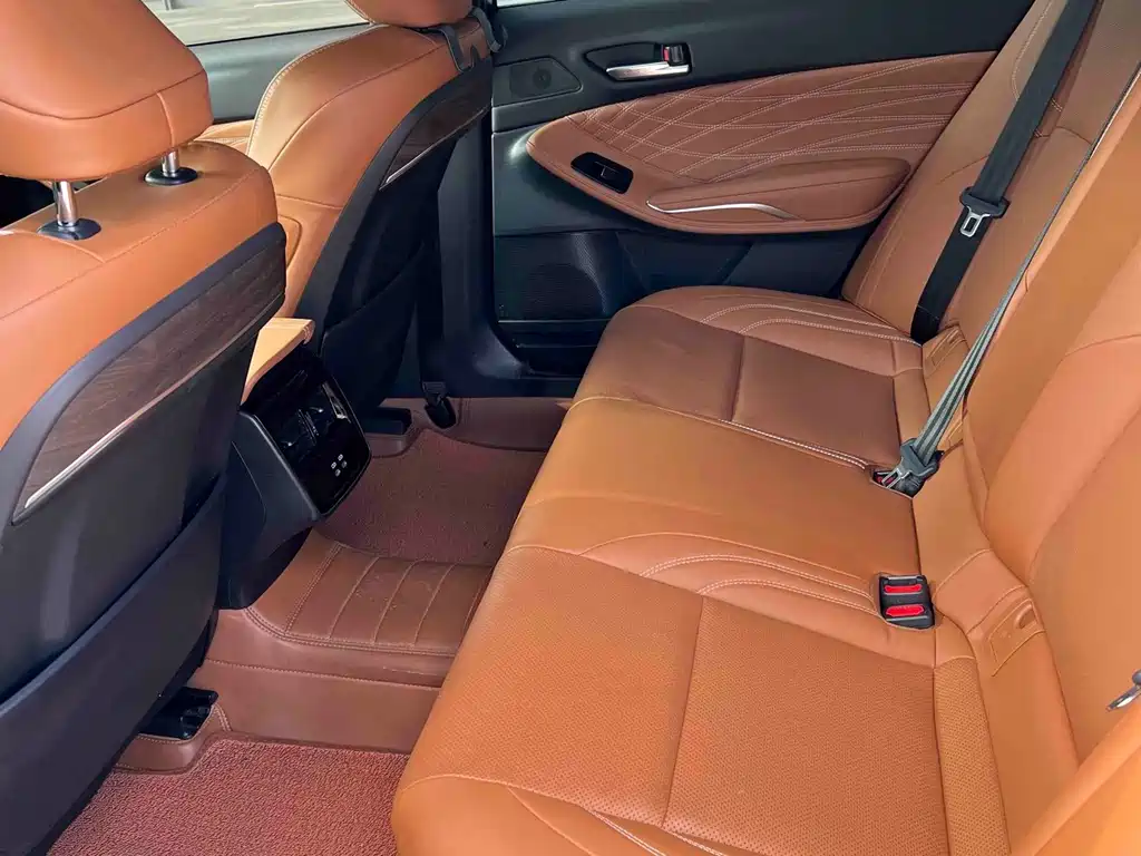 Toyota Avalon — миниатюра 11