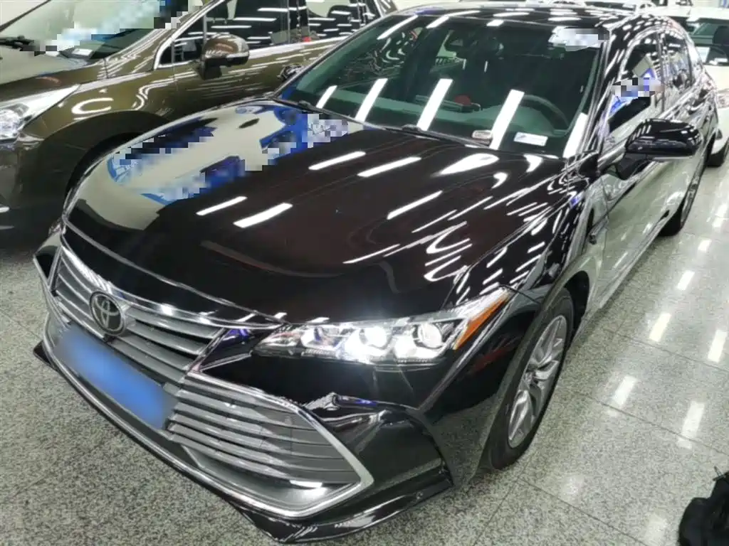 Toyota Avalon 2020