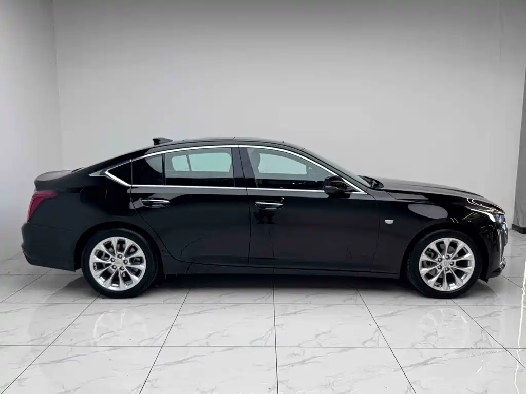 Cadillac CT5 — миниатюра 17