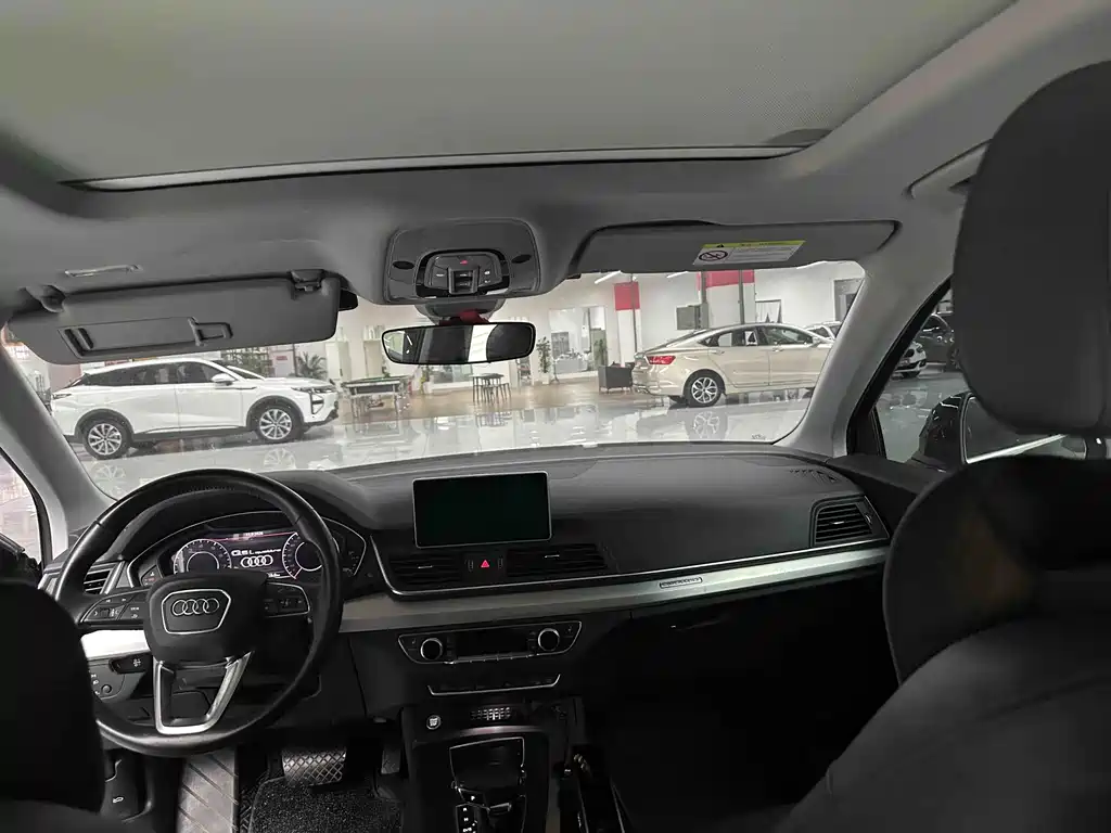 Audi Q5L — миниатюра 6