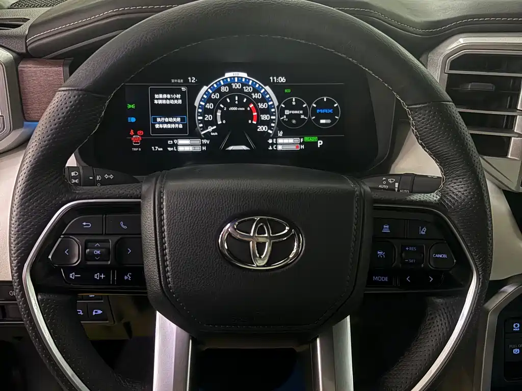 Toyota Tundra 2023 3.5L AT