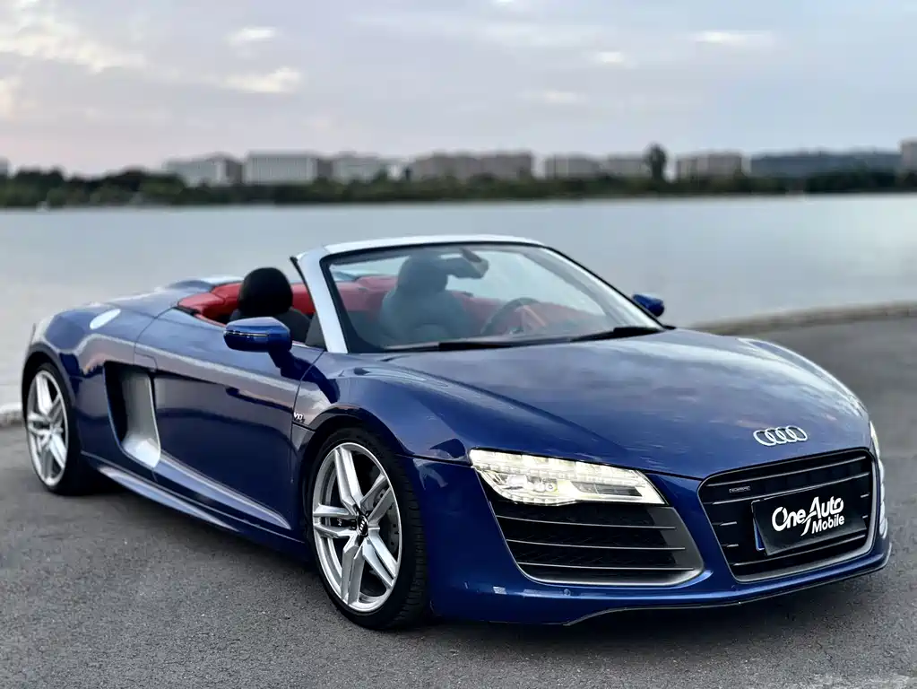 Audi R8 — миниатюра 3