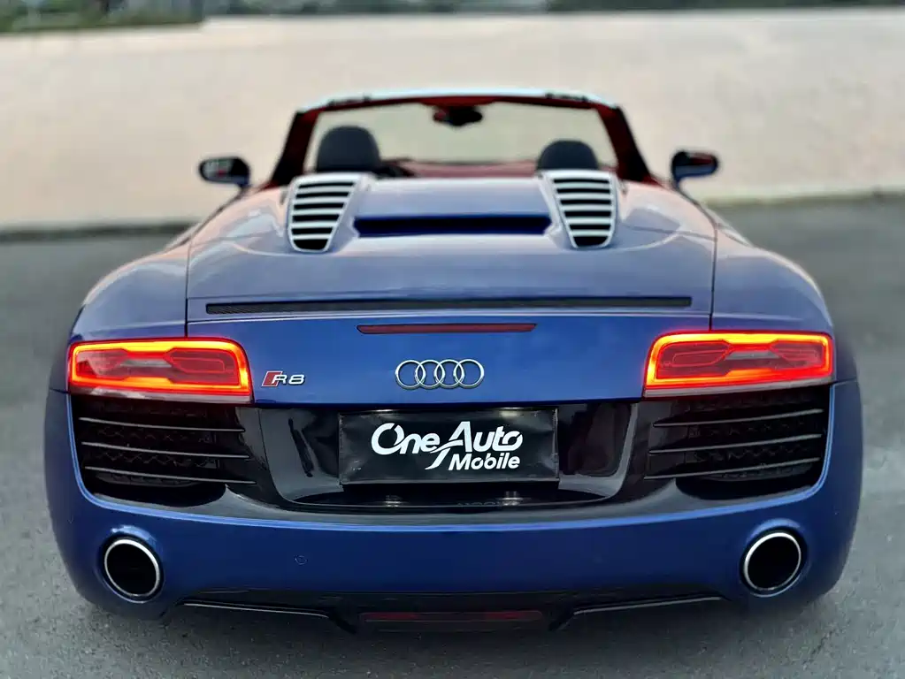 Audi R8 — миниатюра 4