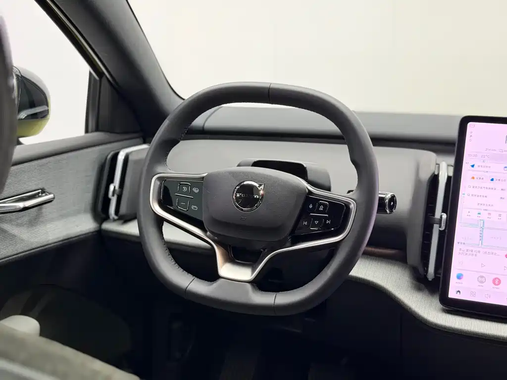 Volvo EX30 — миниатюра 16