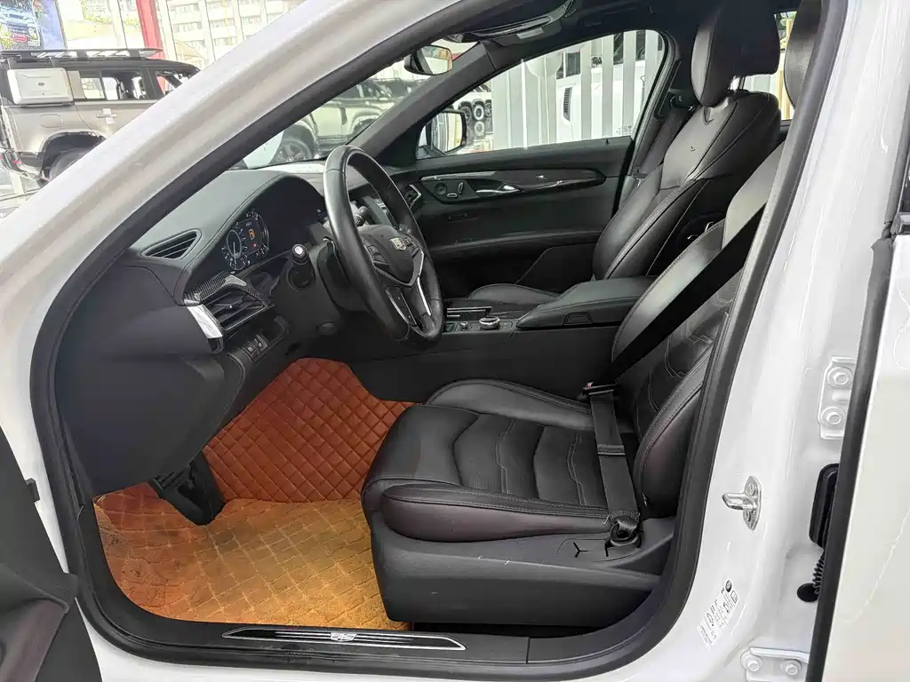 Cadillac CT6 — миниатюра 8