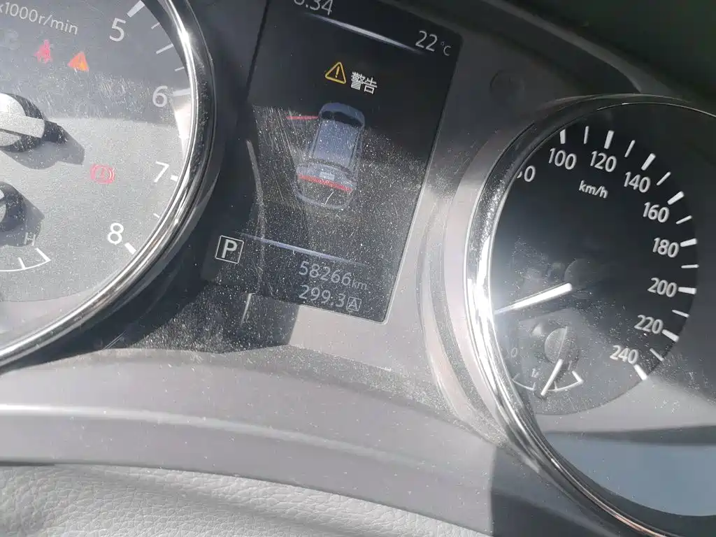 Nissan Qashqai — миниатюра 5