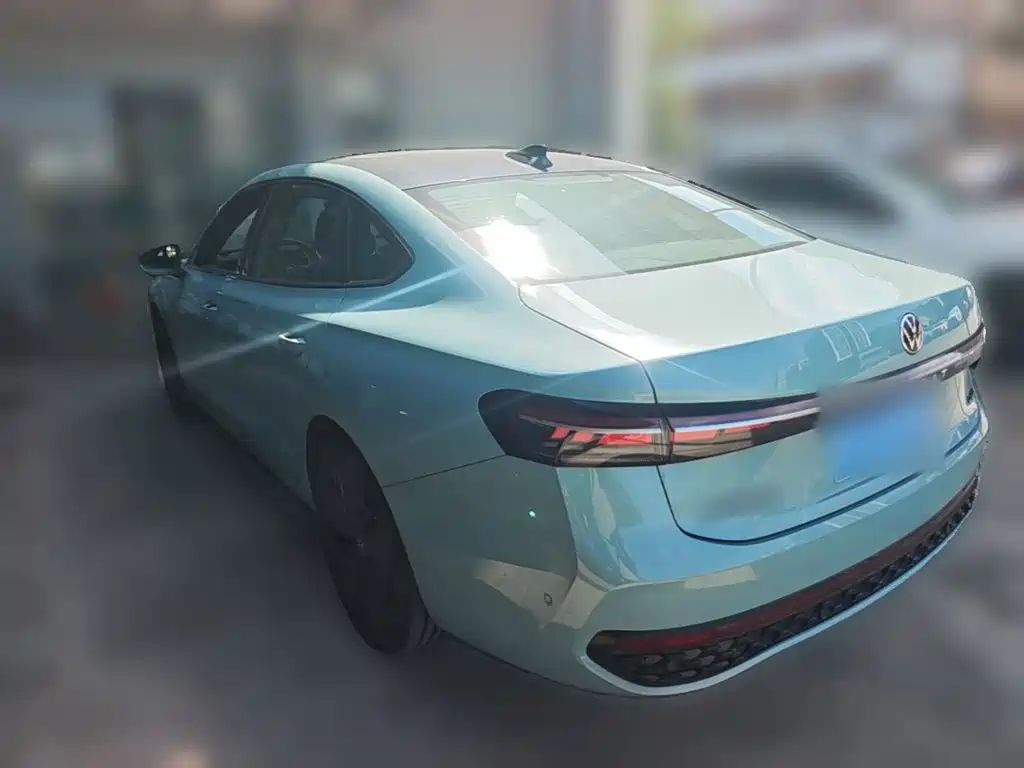 Volkswagen Passat — миниатюра 7