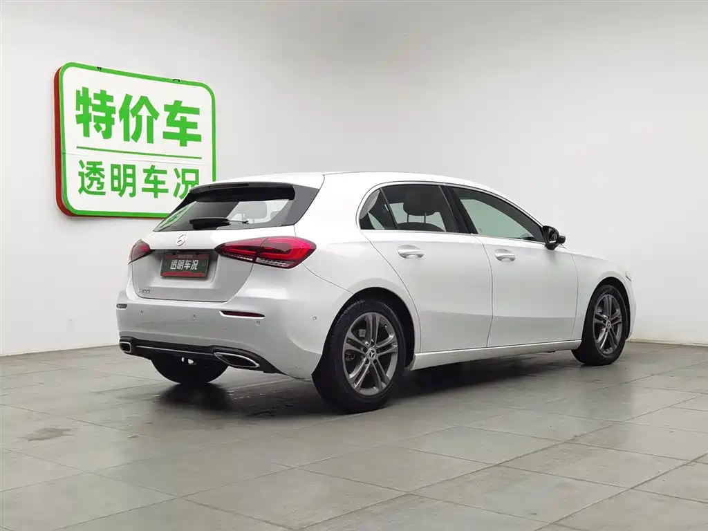 MERCEDES-BENZ A CLASS