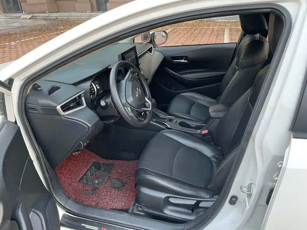 Toyota Corolla — миниатюра 3