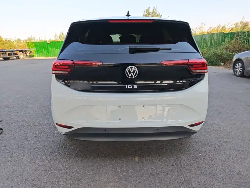 Volkswagen ID.3 — миниатюра 6