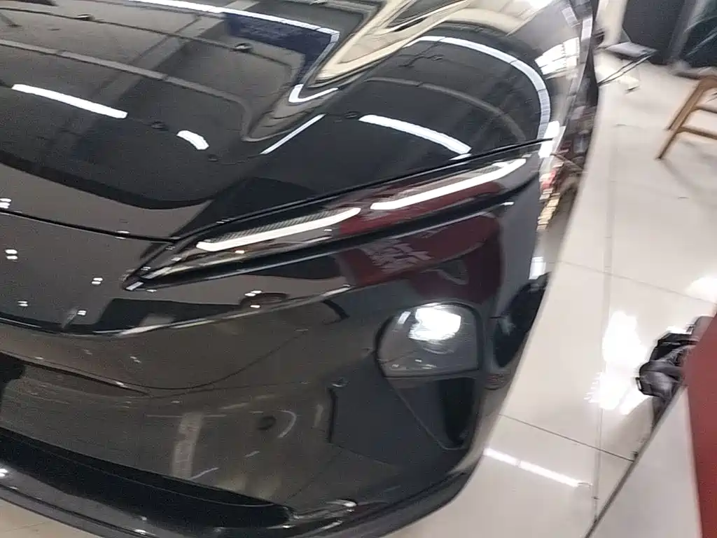 NIO ET5T — миниатюра 24