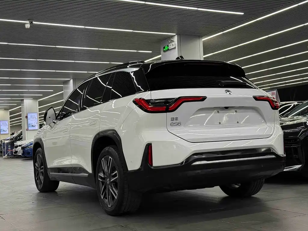 NIO NIO ES6