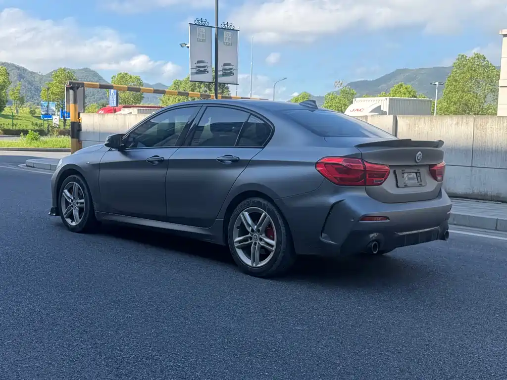 BMW 1 Series — миниатюра 12