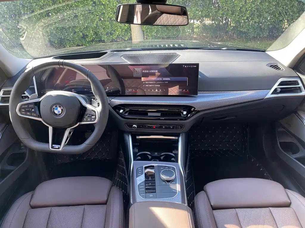 BMW 3 Series — миниатюра 11