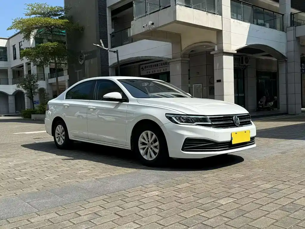Volkswagen Bora — миниатюра 3