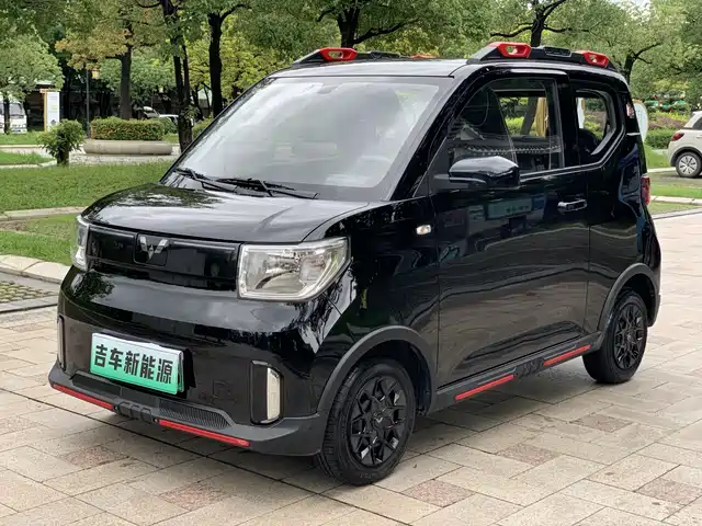 2022 Wuling Motors Hongguang Mini EV