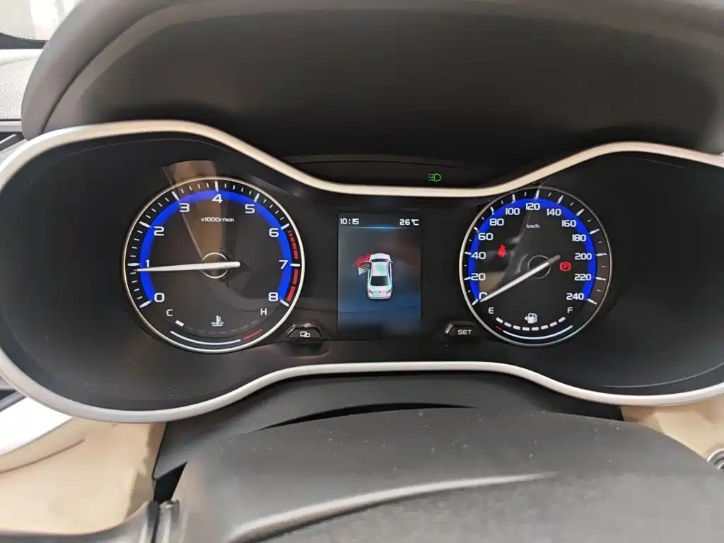Geely Emgrand — миниатюра 4
