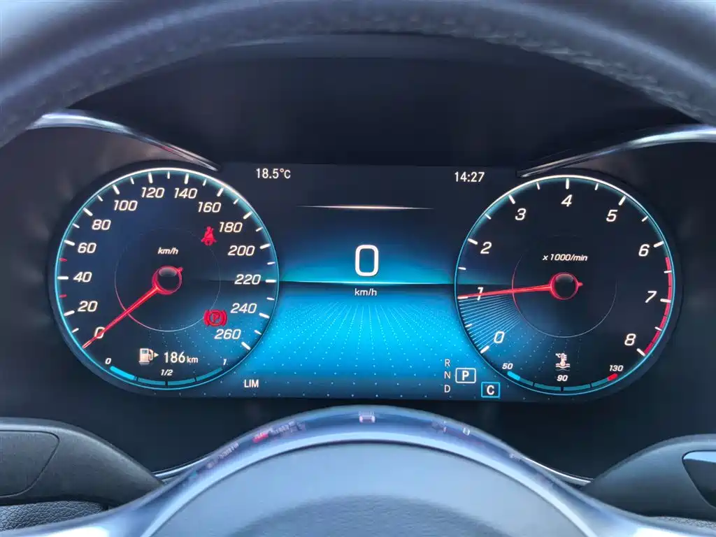 Mercedes-Benz C-Class — миниатюра 9