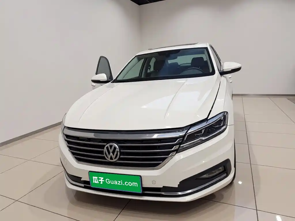 Volkswagen Lavida — миниатюра 2