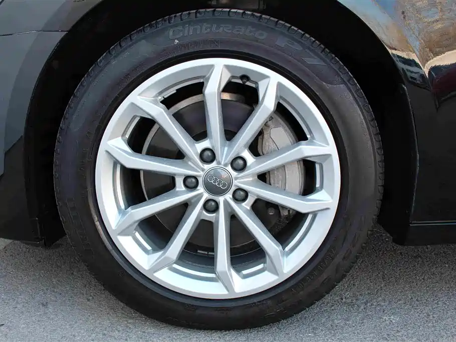 Audi A6L — миниатюра 7