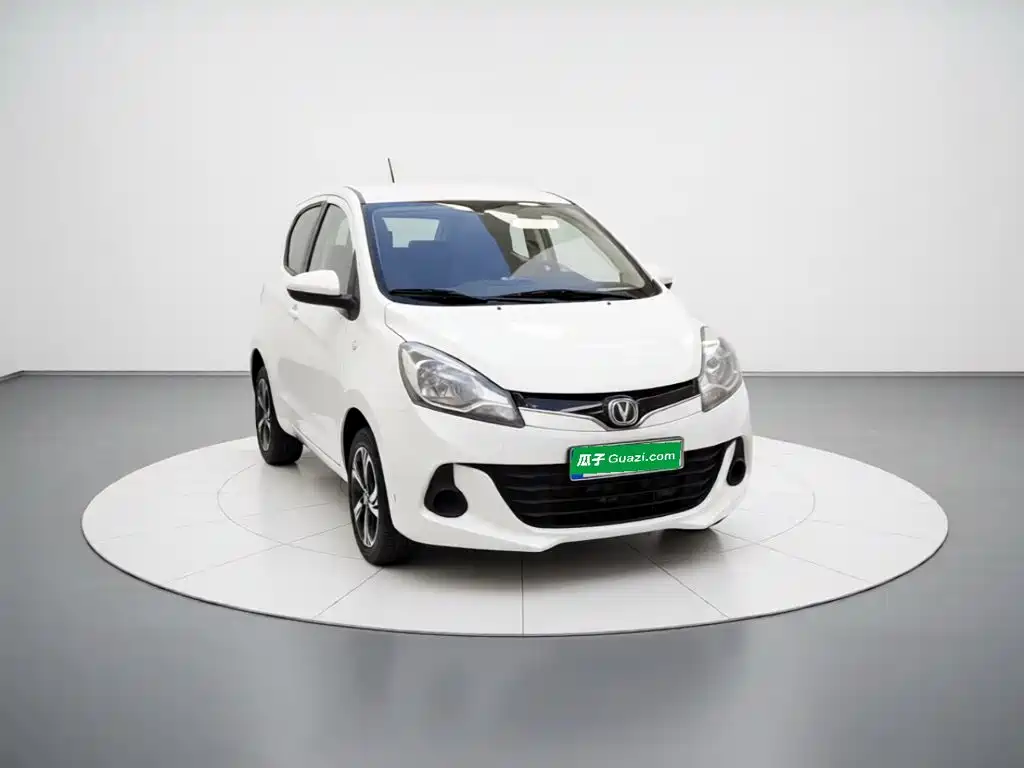 Changan Benben E-Star — миниатюра 2